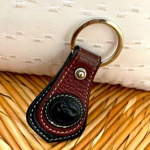 Dooney & Bourke key ring/holder